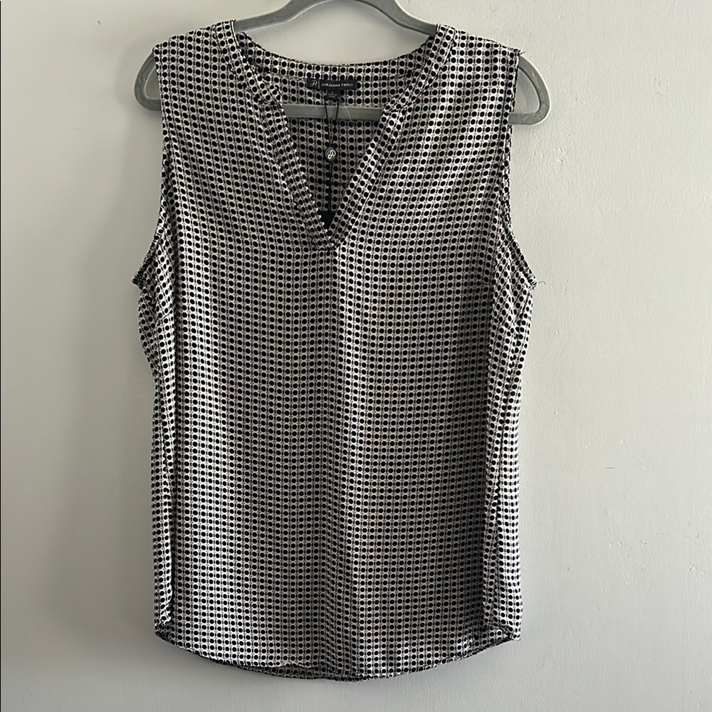 Adrianna Papell, Woman's Size Large Sleeveless Blouse